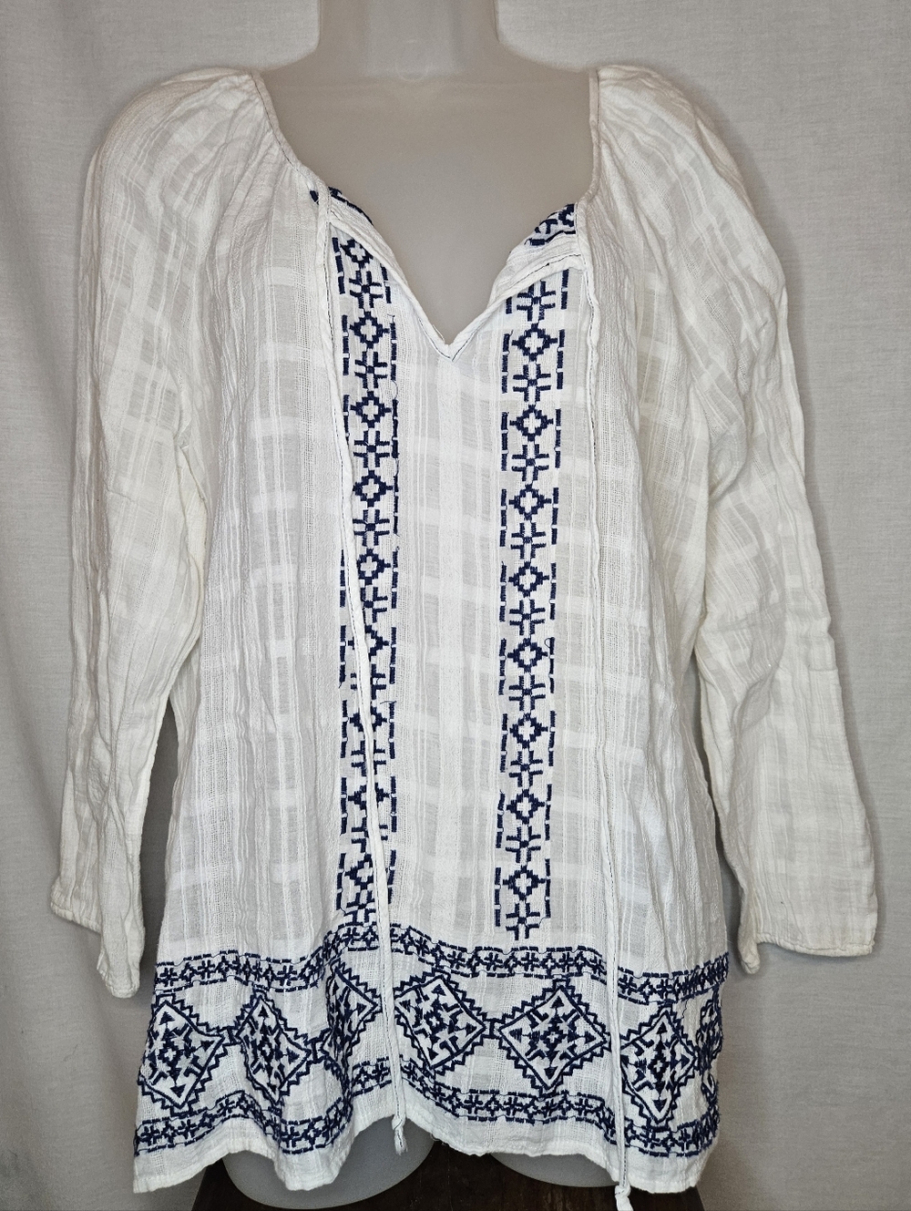 Boho Embroidered Cotton Top Behind the Seams White Blue Blouse XL 24" PTP GUC